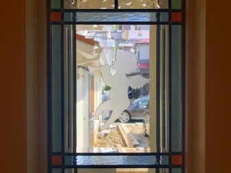 (107)大阪府茨木市Ａ様邸? 玄関ホール はめ殺し窓 天使(エンジェル)部分エッチングガラス