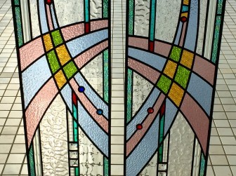 (72)北海道室蘭市Ｉ様邸 リビング吹き抜け はめ殺し窓