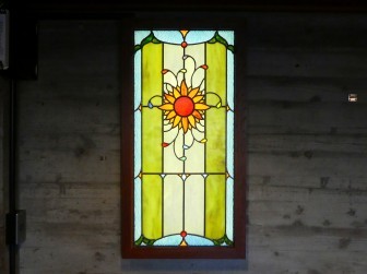 大阪府豊中市 スントゥブチゲ カム様 LED内蔵ステンドグラス