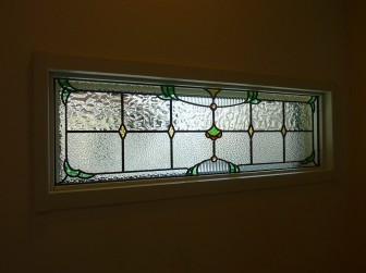 (73)大阪府豊中市T様邸 玄関ホール横長はめ殺し窓 施工前後比較写真 ・目隠し対策 パナソニックホームズ