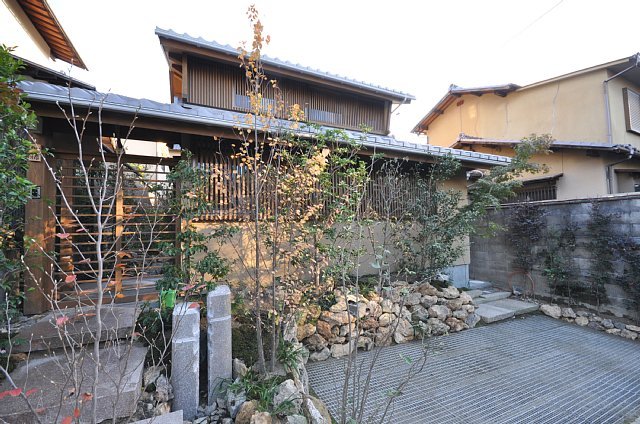 南禅寺の家 | 設計事例 | 土壁のトヨ...