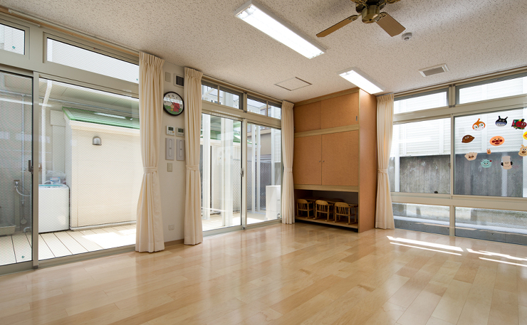 運動公園前保育所チャイルド | 矢野建築...