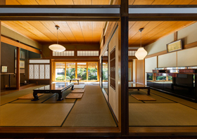 茶と糀　梅田屋 WORKS 俵・小畠建築...