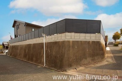 ルーバーフェンス施工後