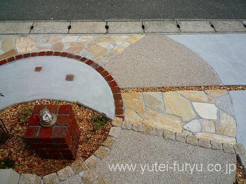 車庫拡張　門まわりも可愛くリフォーム |...