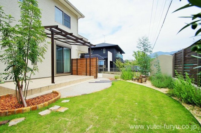 家族で愉しめるプライベートガーデン | ...