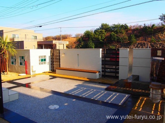 遠賀郡 庭リフォーム施工事例｜優雅で洗練...