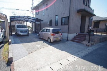 カーポートと機能門柱周りのリフォーム |...
