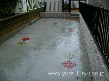 ガラスブロックにサンドブラスト | 福岡...