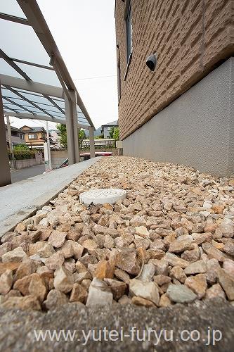 法芝を撤去して停め易い駐車場へ | 福岡...