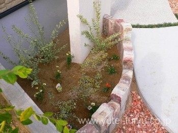 門袖と古窯レンガの花壇 | 福岡・北九州...