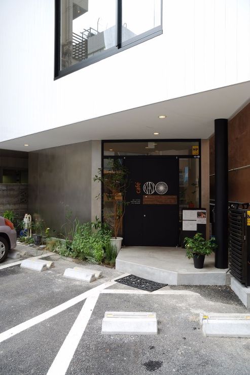 cafe KHADI of ブレッツァ・...