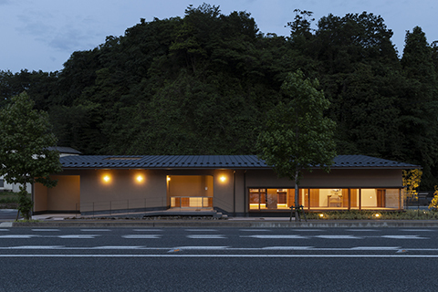 作品：店舗「たくま歯科」｜田中正夫建築設...