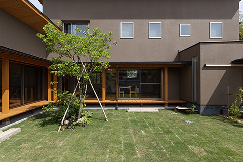 作品：住宅「大山の家」｜田中正夫建築設計...