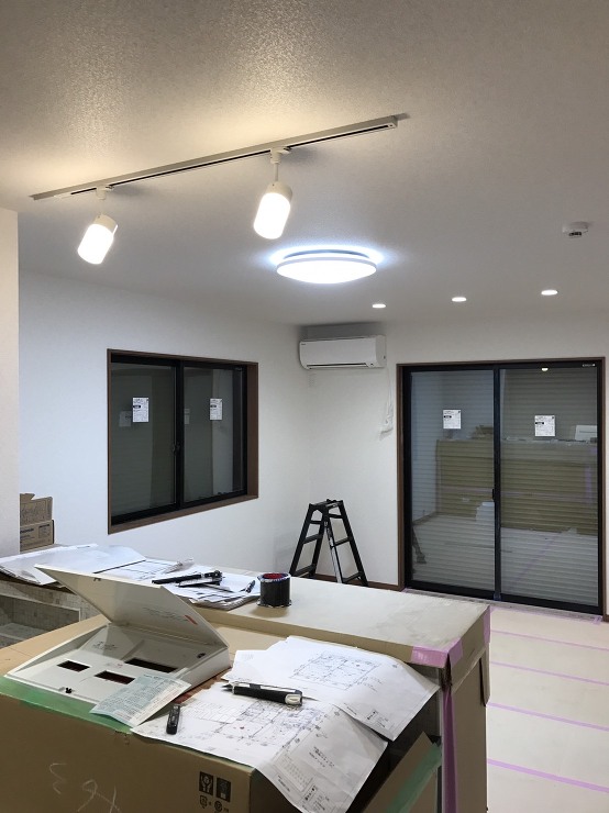 隆建電設株式会社