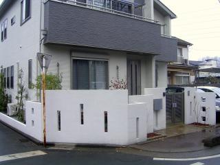 三芳町 M様邸 和モダンのお庭とクローズ...