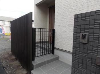 川越市　T様邸　黒を基調としたシンプルモ...
