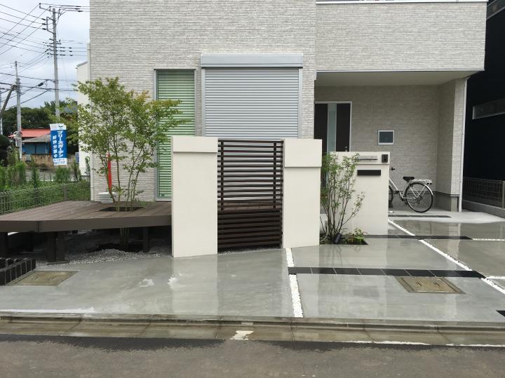 川越市　シンプルモダン新築外構　樹ら楽ステージ