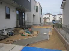 川越市　タイル下地コンクリートの打設