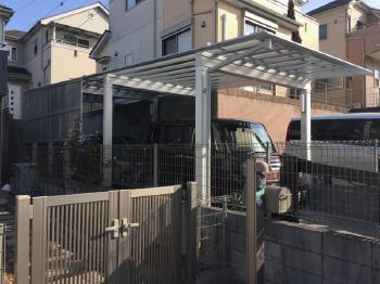 毛呂山町　2連結カーポート　サイドパネルを付けました