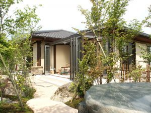 ガーデンルームジーマ　和風庭園にも　山口Ｎ邸