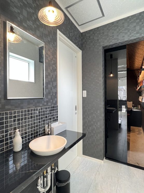 古河市「吹抜け大空間のある家」 | イン...