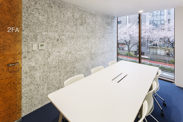 バンダイナムコライブクリエイティブオフィ...