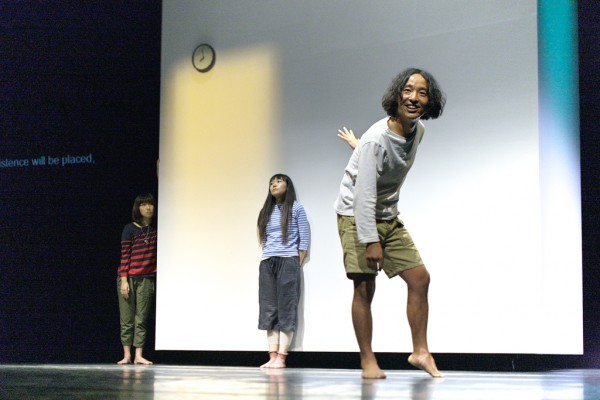 チェルフィッチュ「わたしたちは無傷な別人...