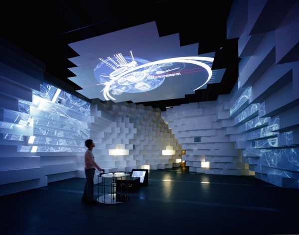 地下展 UNDERGROUND TORA...