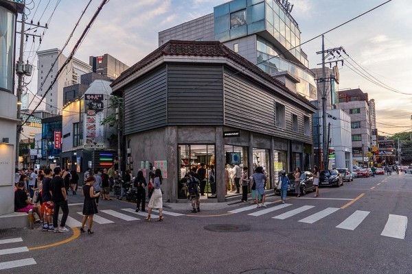 FREITAG Store Seoul ...