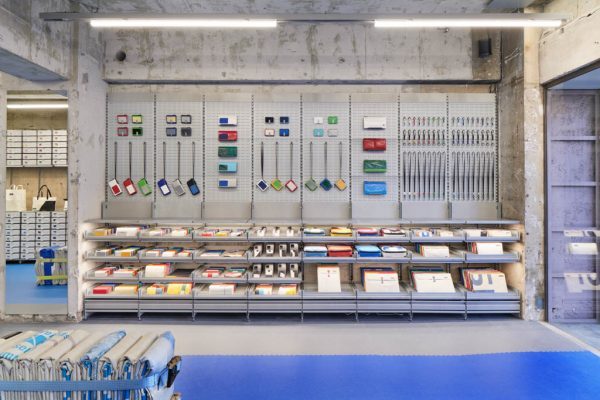 FREITAG Store Tokyo ...