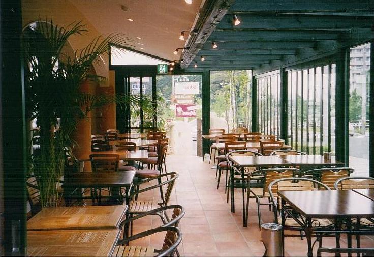 静岡県浜松市の複合店舗　店舗設計作品紹介