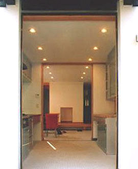 和モダンのカフェダイニング−天台の家−青...