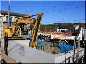 耐震性貯水槽４０（?U型・二次製品）布設状況