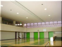 体育館内装改修後
