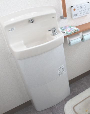 株式会社　駿河設備--トイレ施工例７