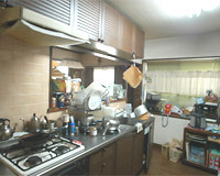 キッチンのリフォーム｜年中無休・緊急対応...