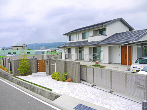 和歌山　岩出市　デザイン別に外構施工例を...