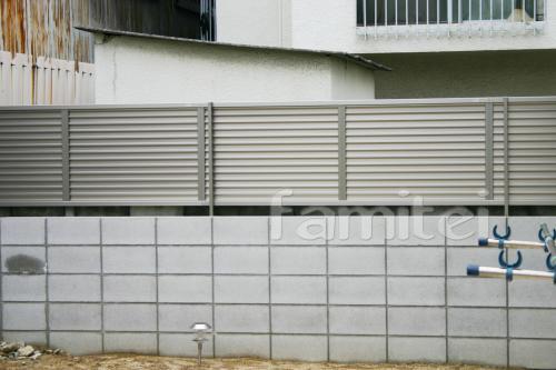 目隠し塀　フェンス:プリレオ5(TOEX...