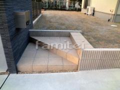 アプローチ階段 床タイル貼り INAXグレイスランド300角