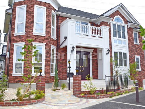 和歌山　メンテナンスフリーのレンガを使用...