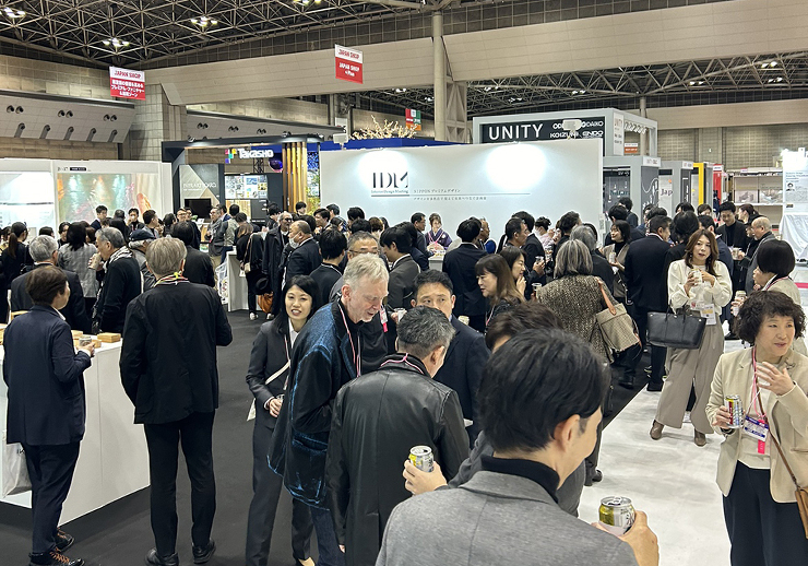 オーダーメイドの浴室で、ホテルライクな極...