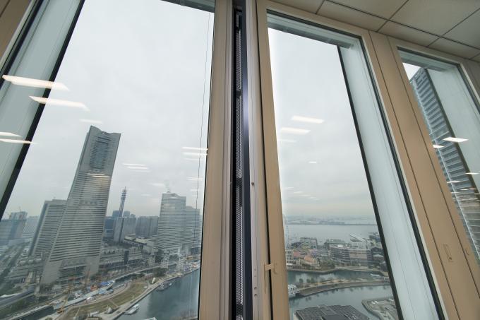 空調管理「ウィンドウオペレーター」施工例...