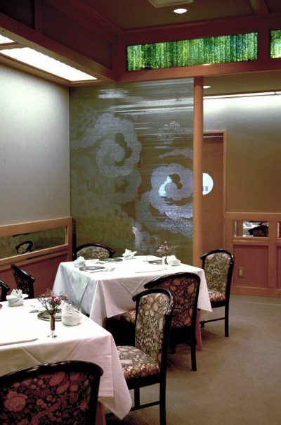 Vis-�-Vis Glass Work...