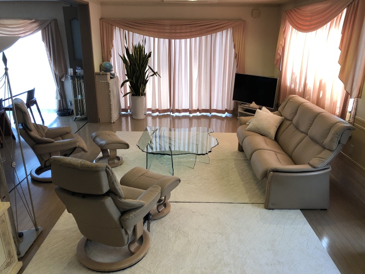 SHELLとストレスレス®?ソファ｜スト...