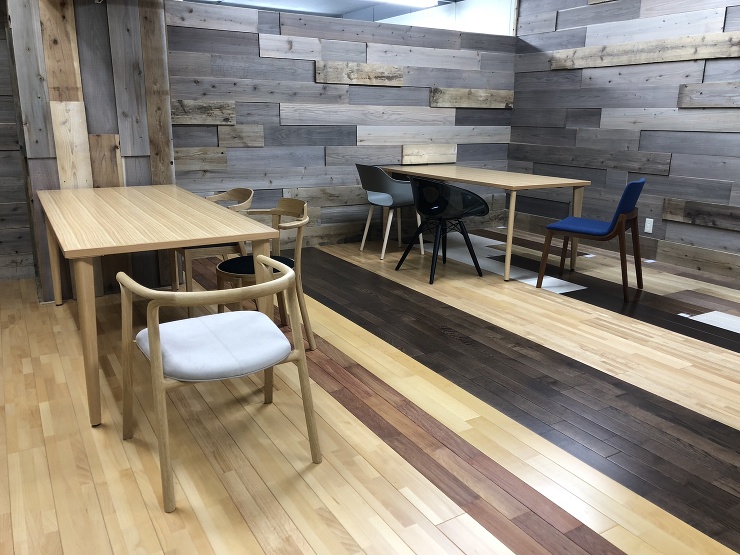 カンディハウス のスプリンンター、キーラ、ルントオム、チャレンジ、 イタリア ペドラリ社 GLASSチェア、BABILA アームチェア