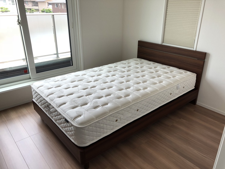 日本ベッドを追加購入｜アップライトチェア...