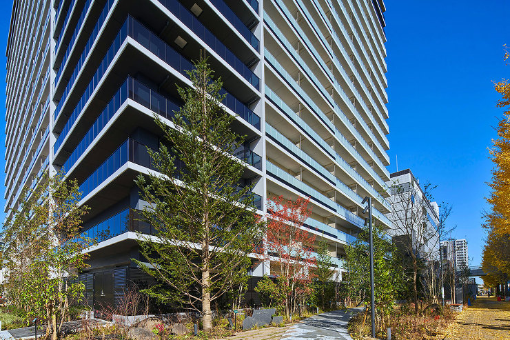 レ・ジェイドつくば Station Front