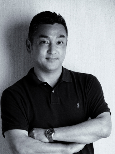 代表取締役 一級建築士   山縣  健太郎