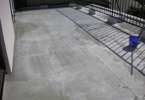 横浜　防水　ＦＲＰ屋上防水　施工例　アサ...